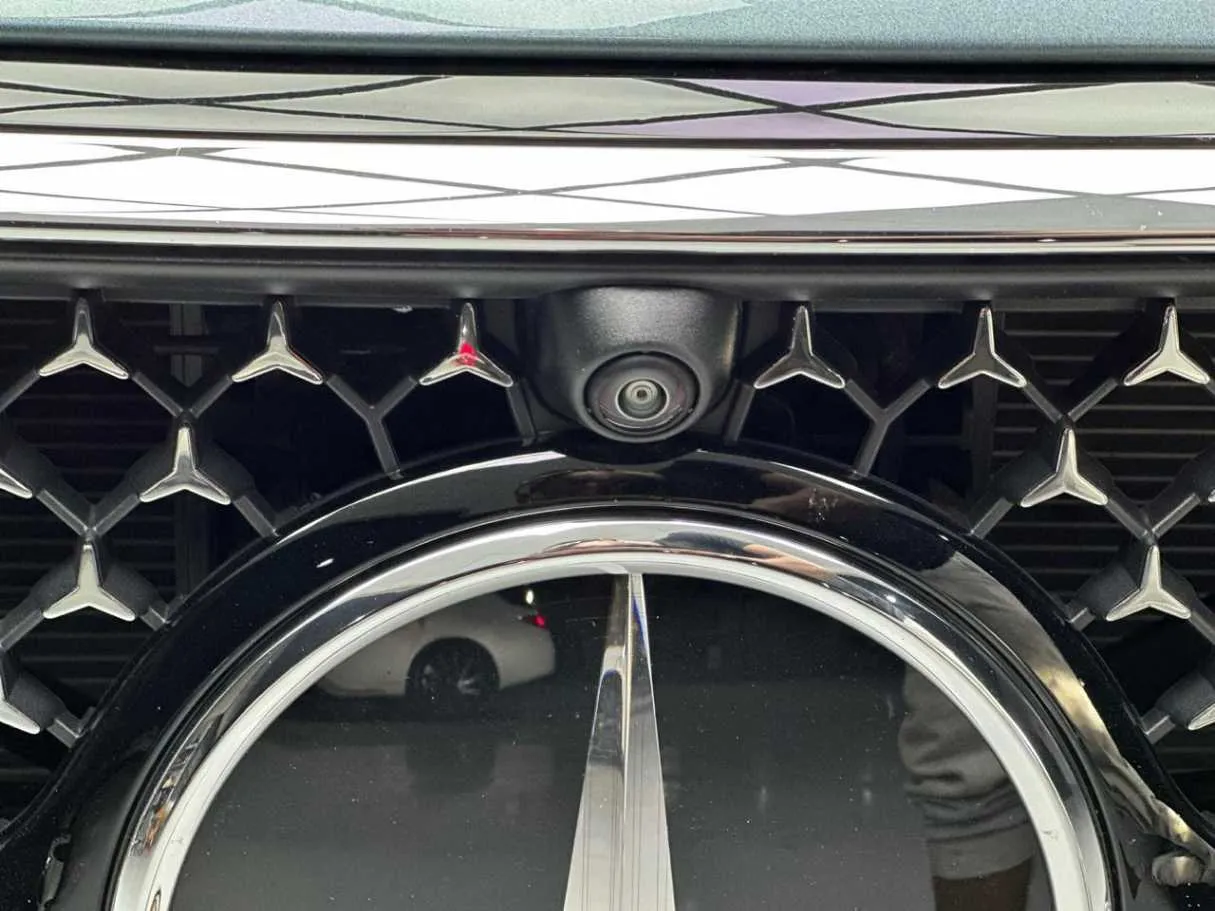 Car image 31