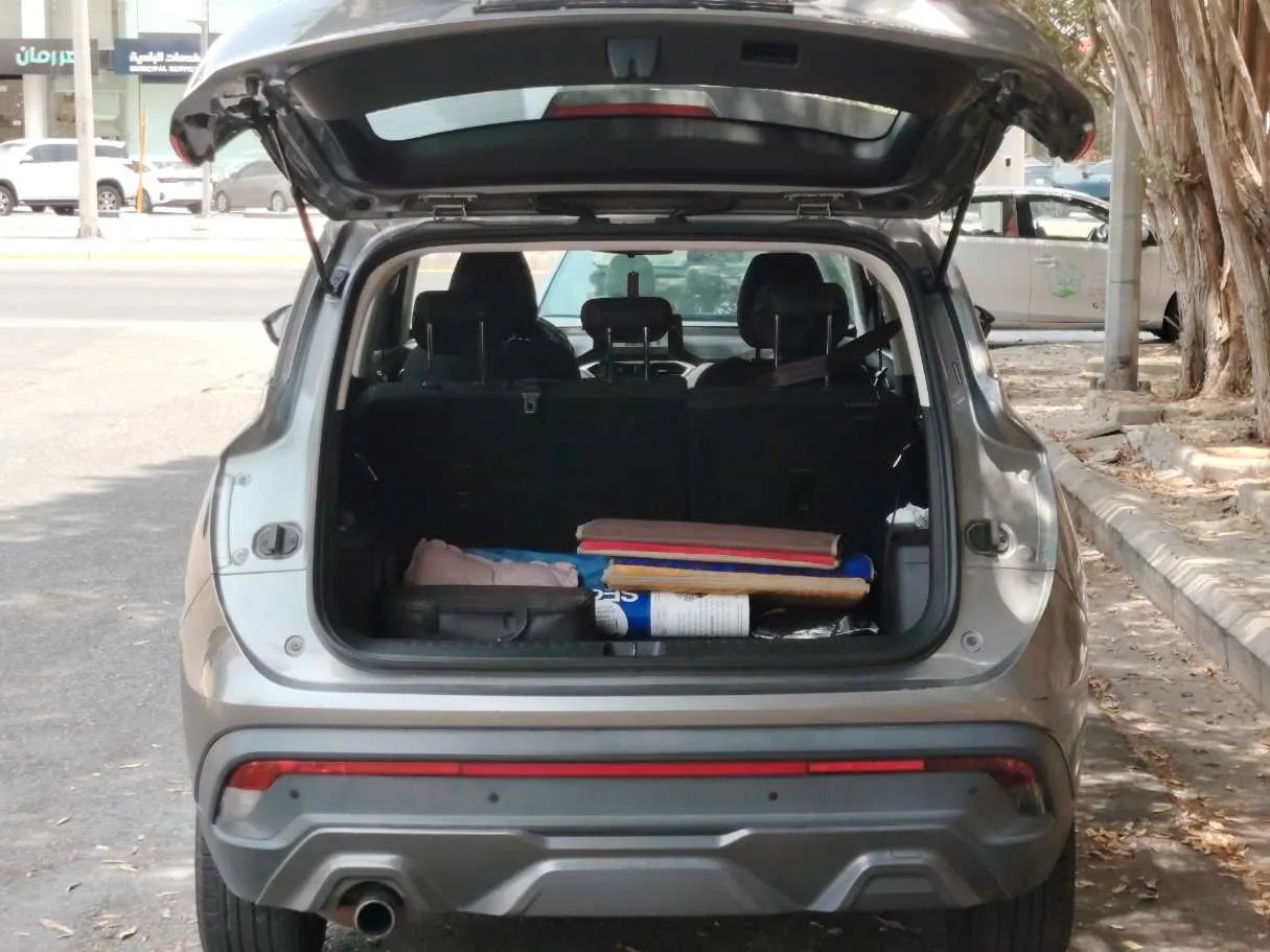 Car image 25