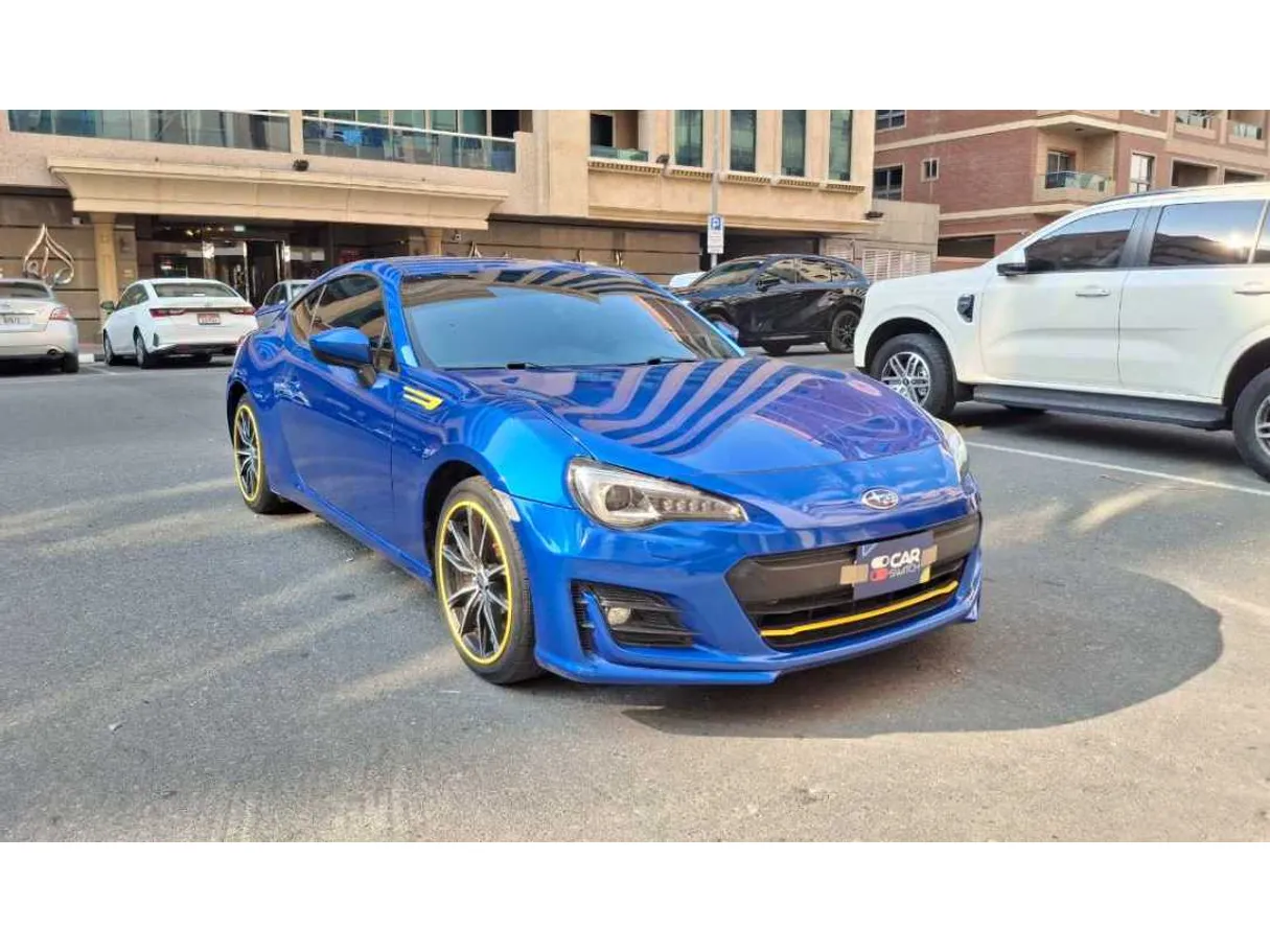 Car image 3