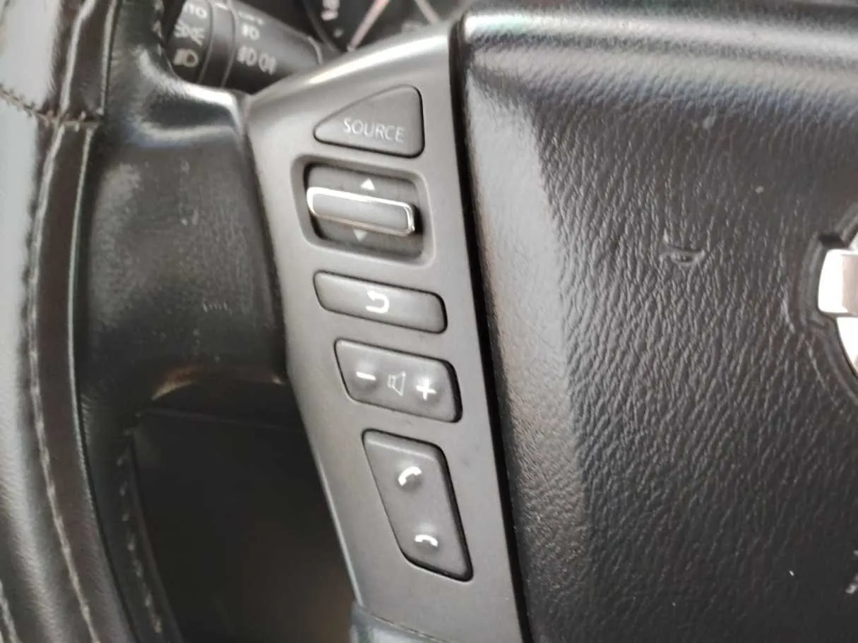 Car image 42
