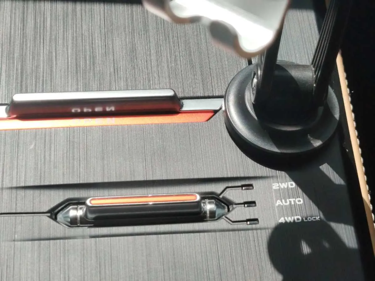 Car image 27