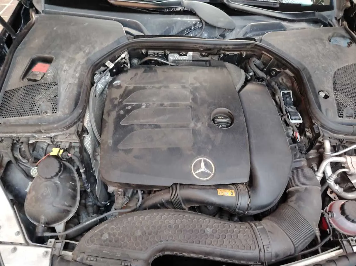 Car image 37
