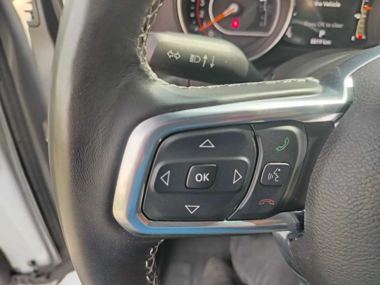 Car image 45