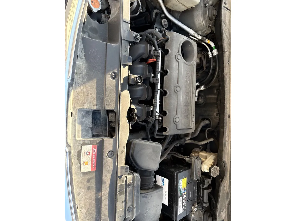 Car image 25