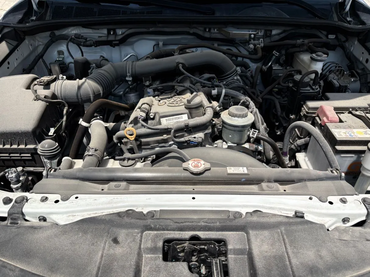 Car image 29