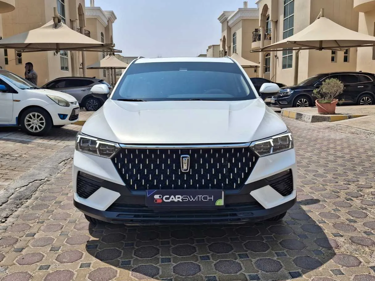 Car image 2