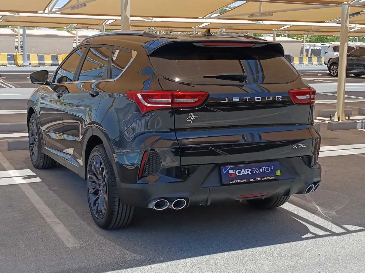Car image 7