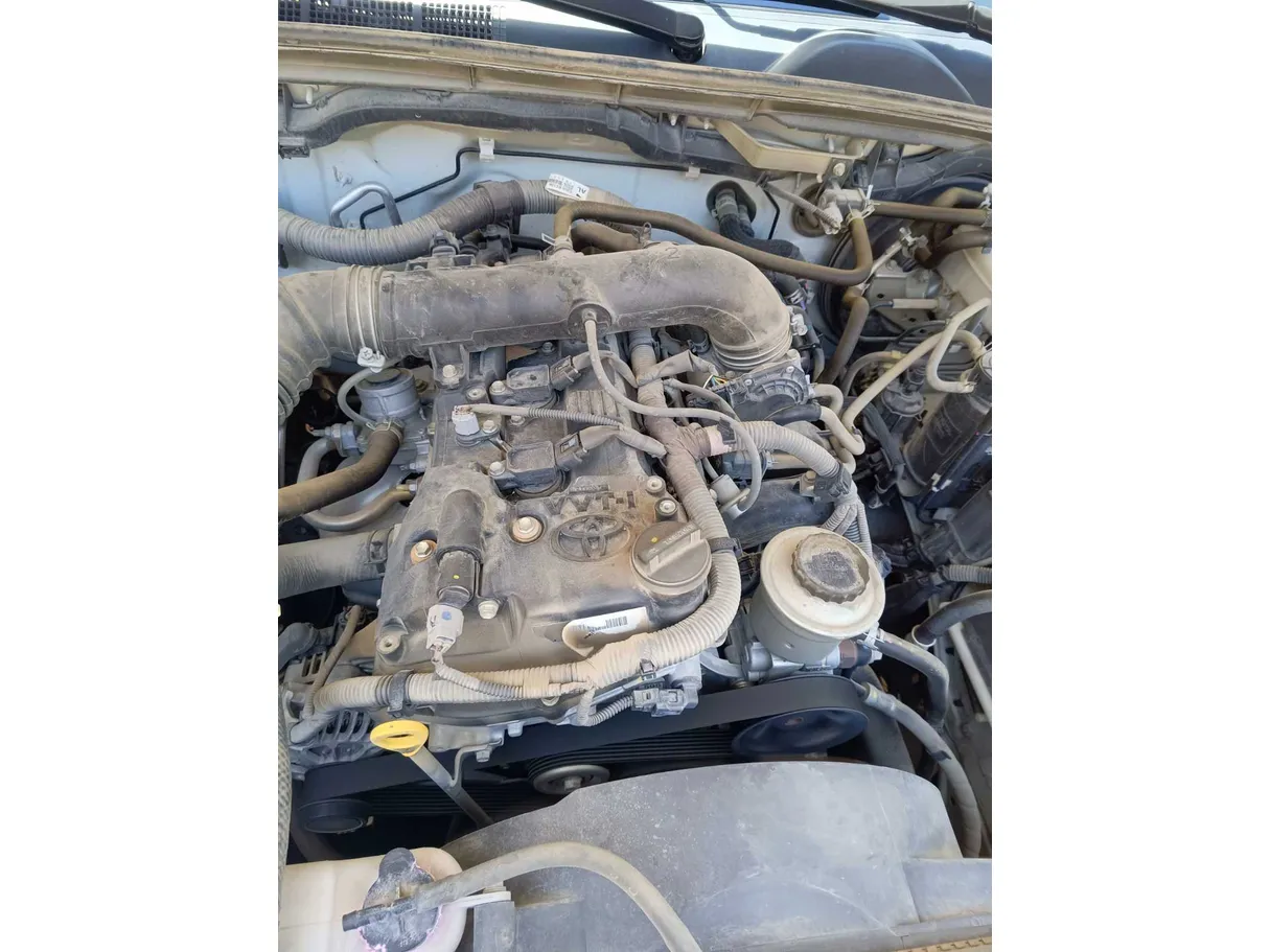 Car image 36