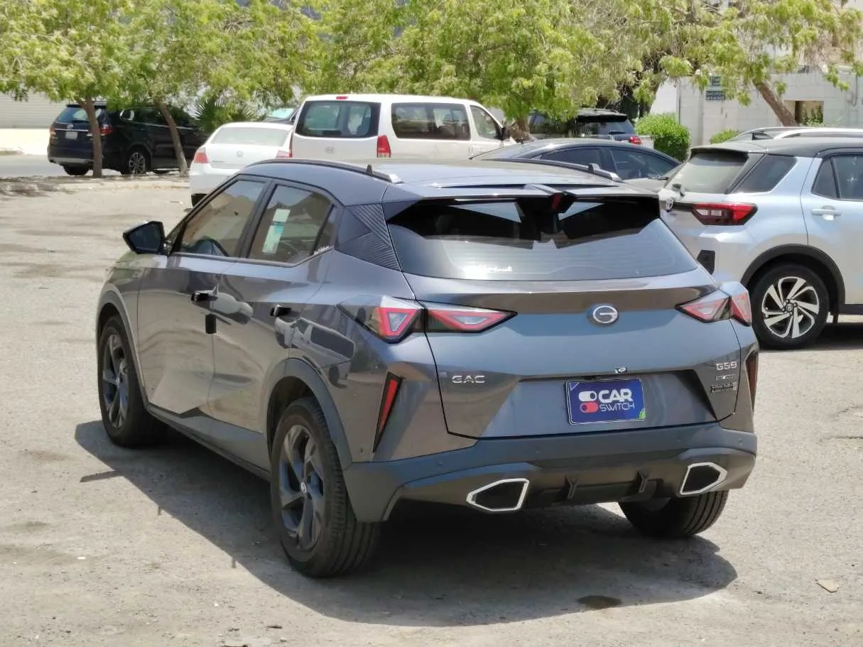 Car image 7