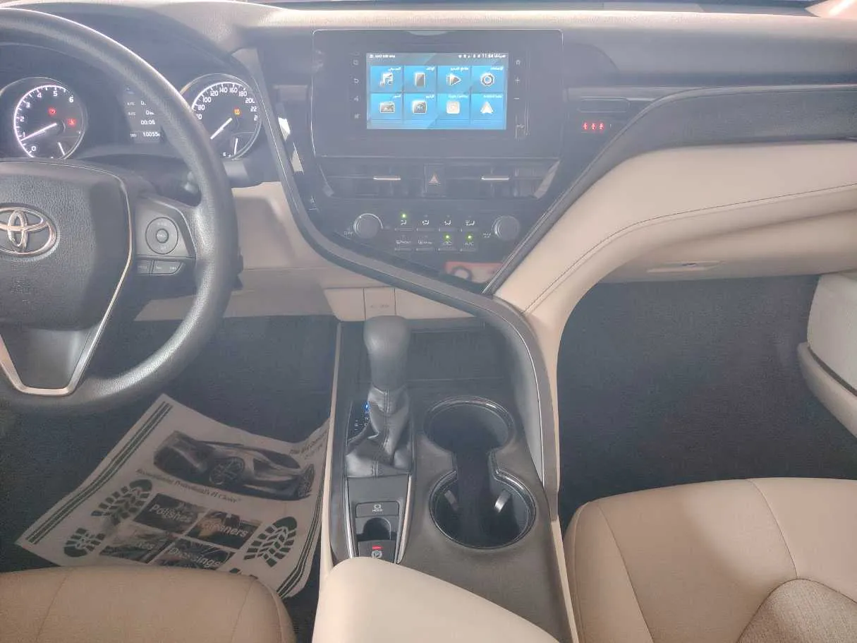 Car image 21