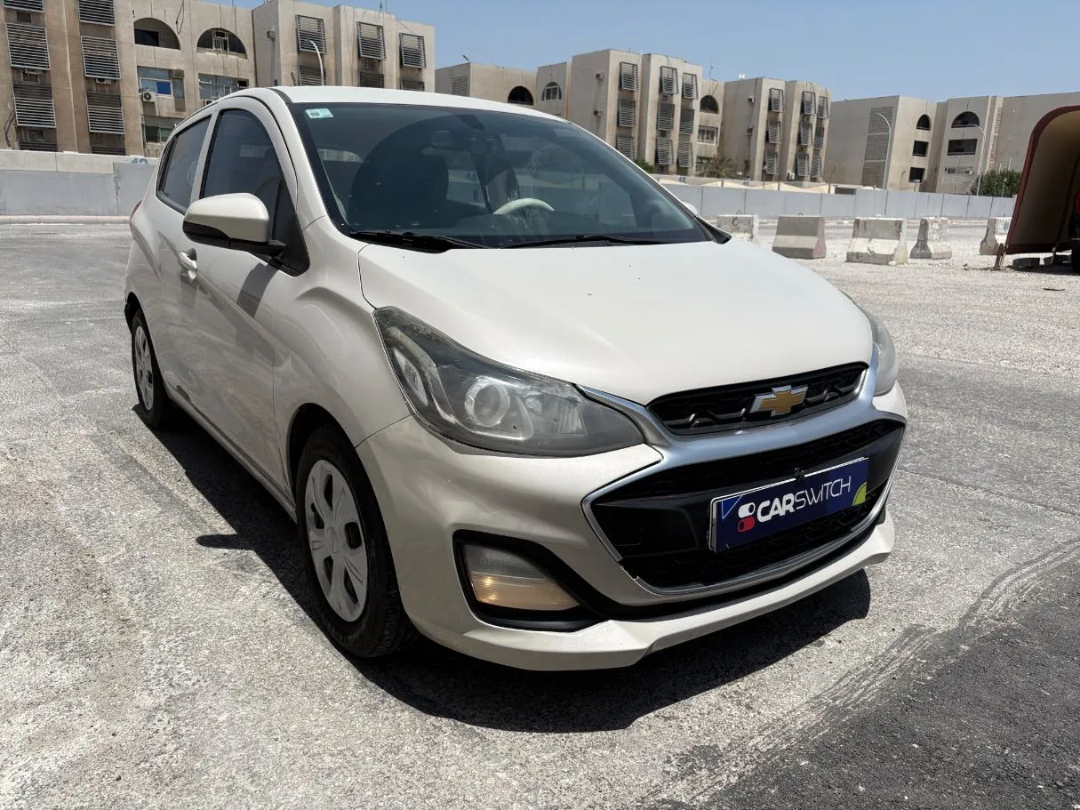 Car image 3