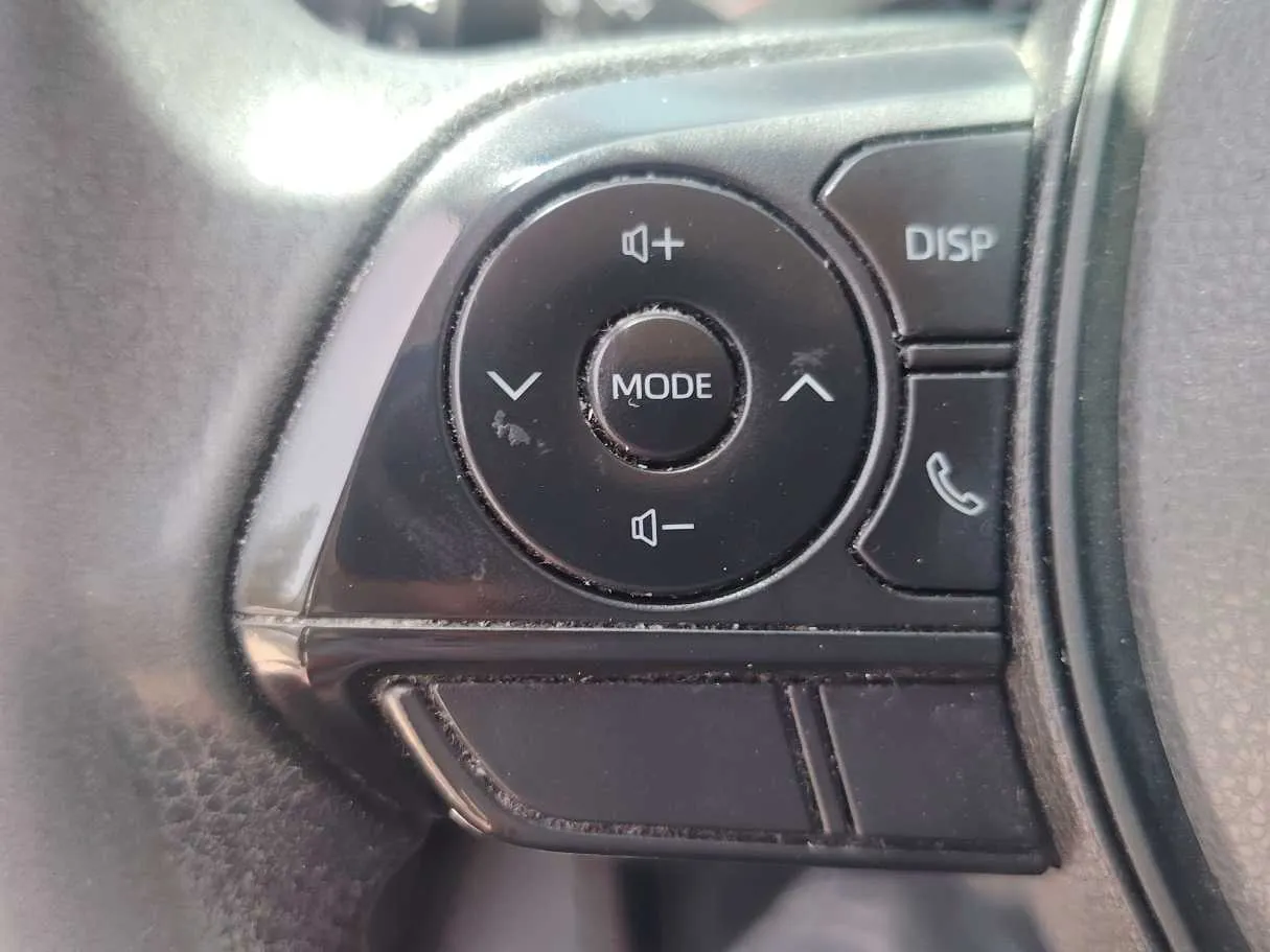 Car image 31