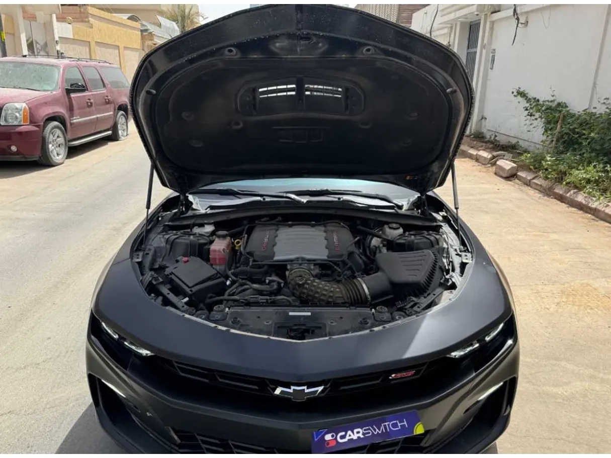 Car image 20