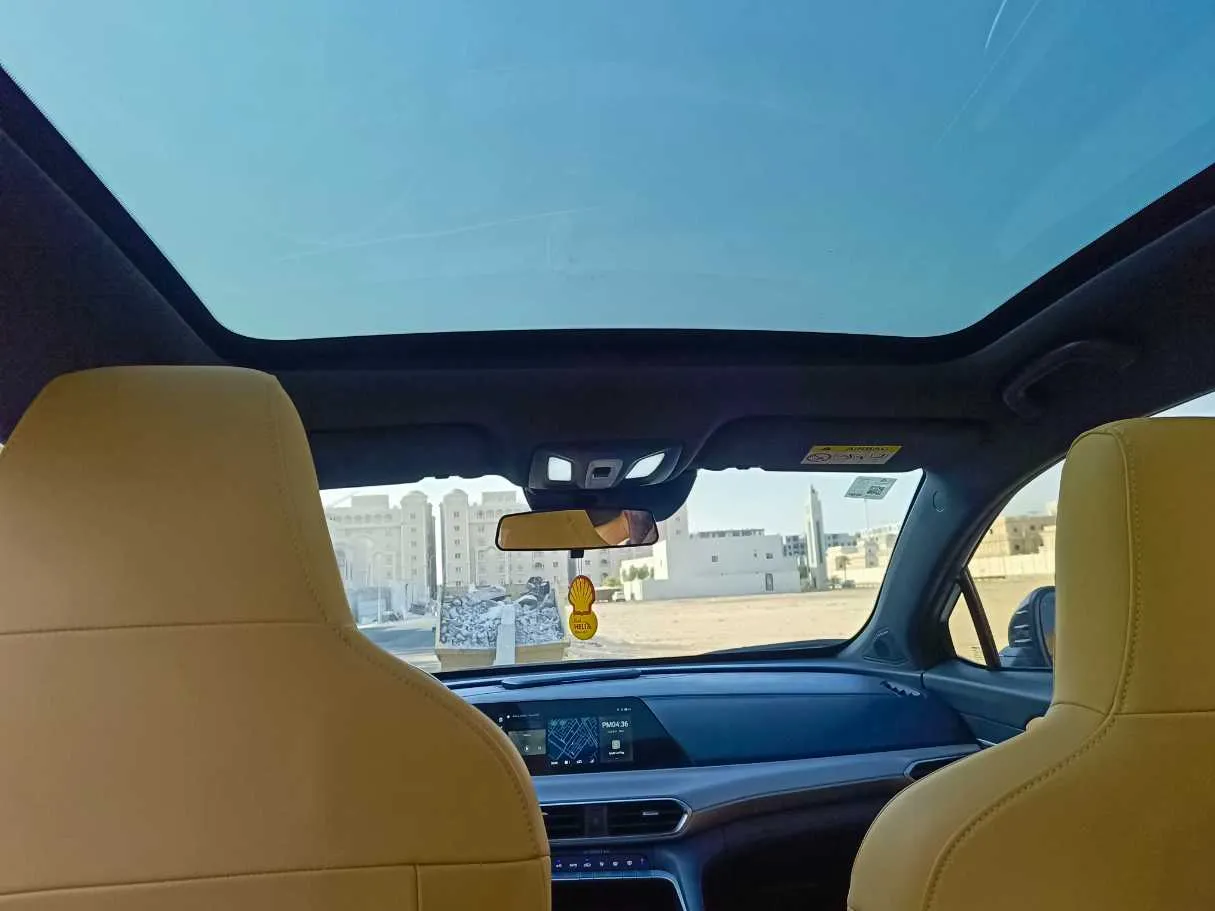 Car image 22