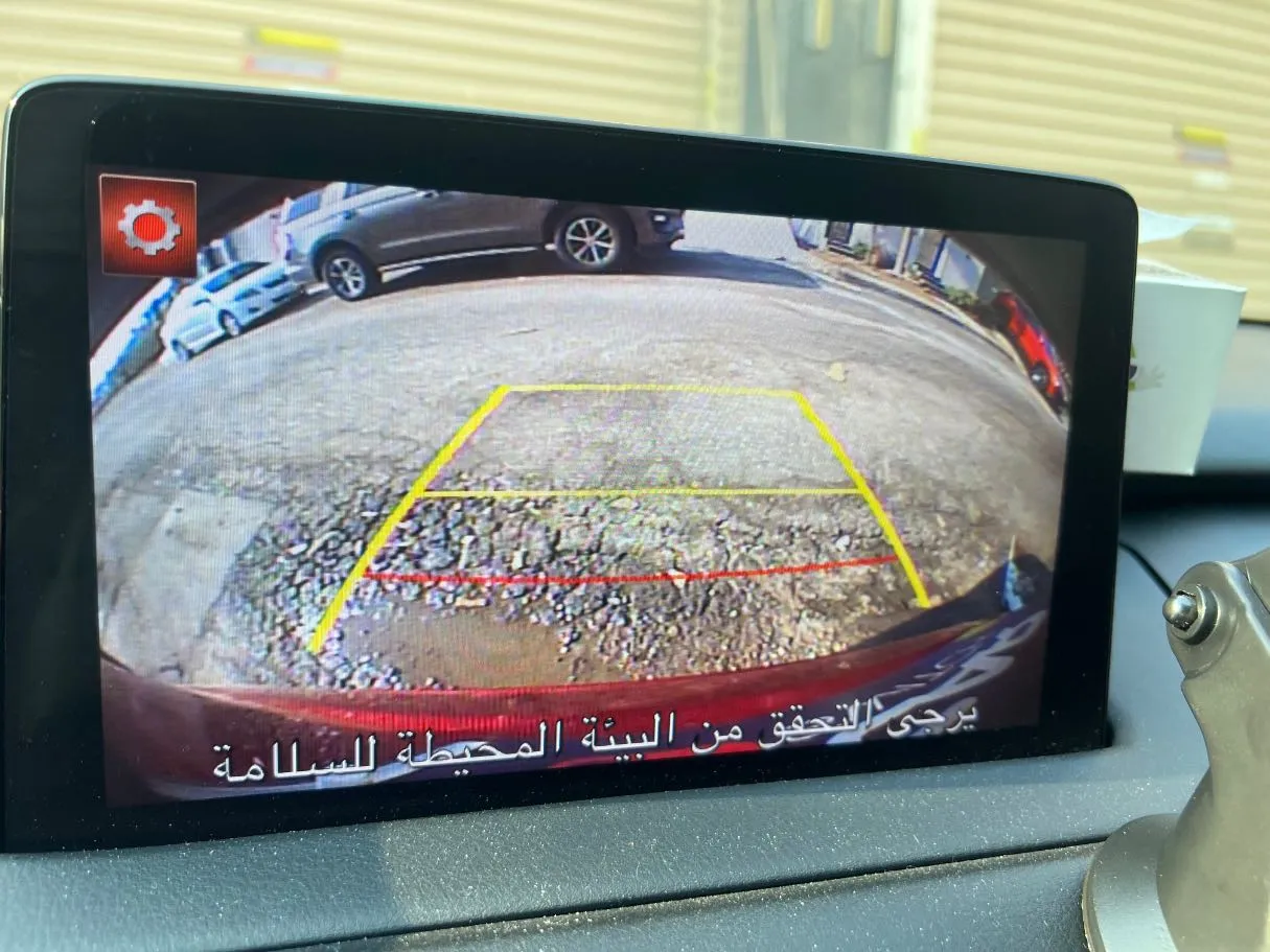 Car image 28