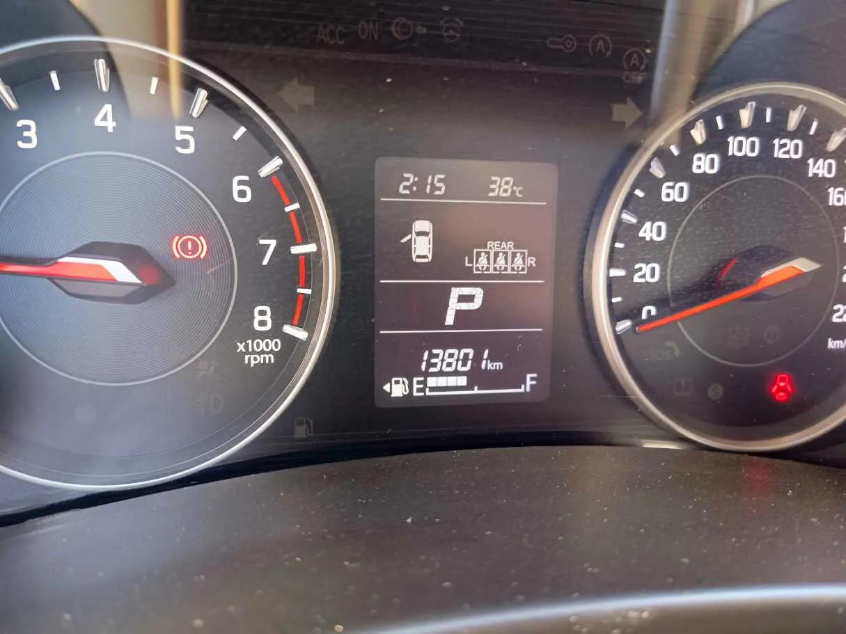 Car image 24