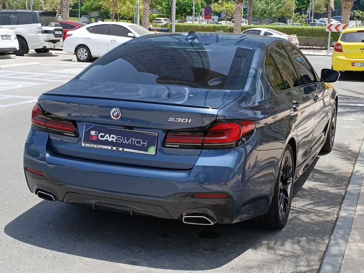 Car image 7