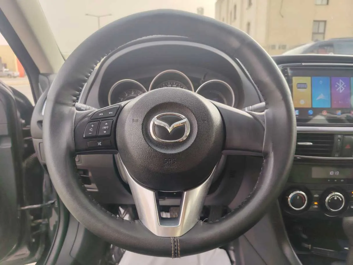 Car image 22