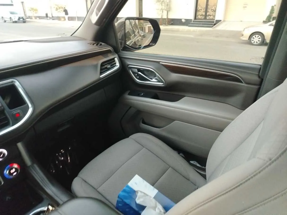Car image 38