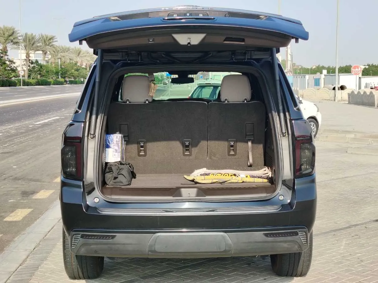 Car image 26