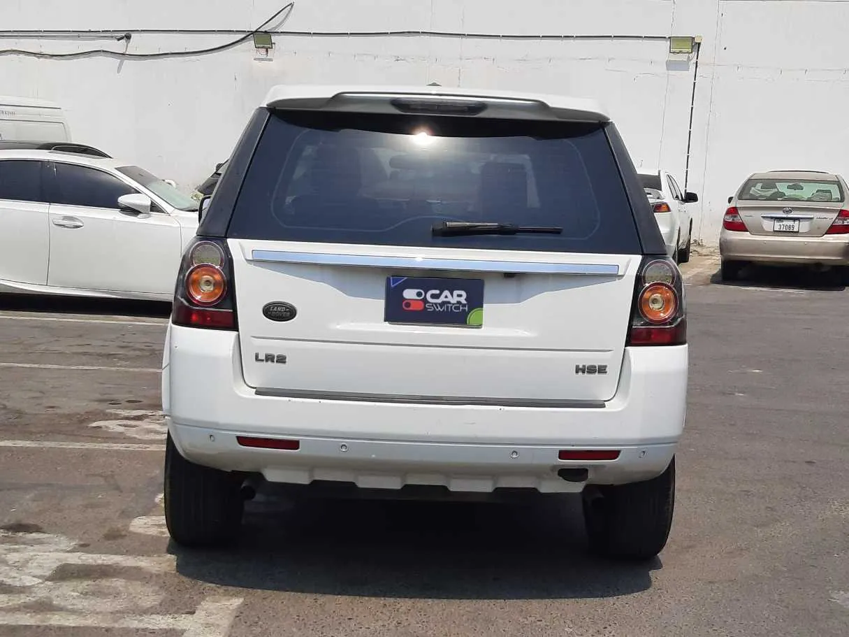 Car image 6