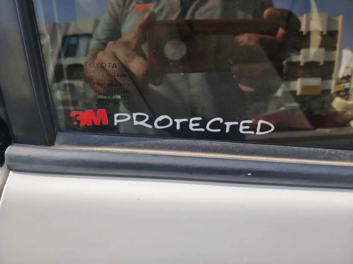 Car image 40