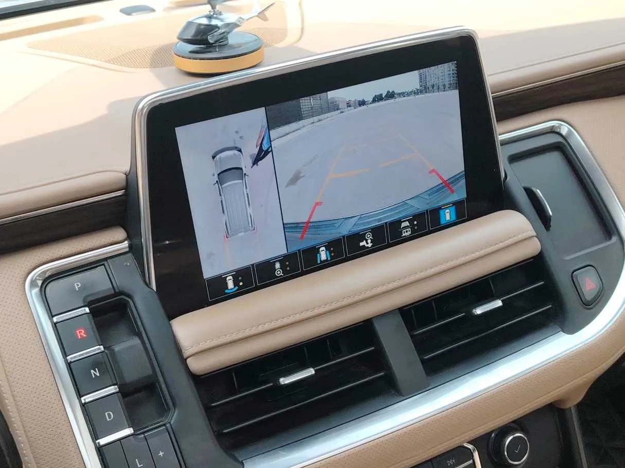 Car image 33
