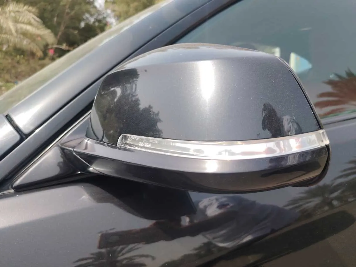 Car image 28
