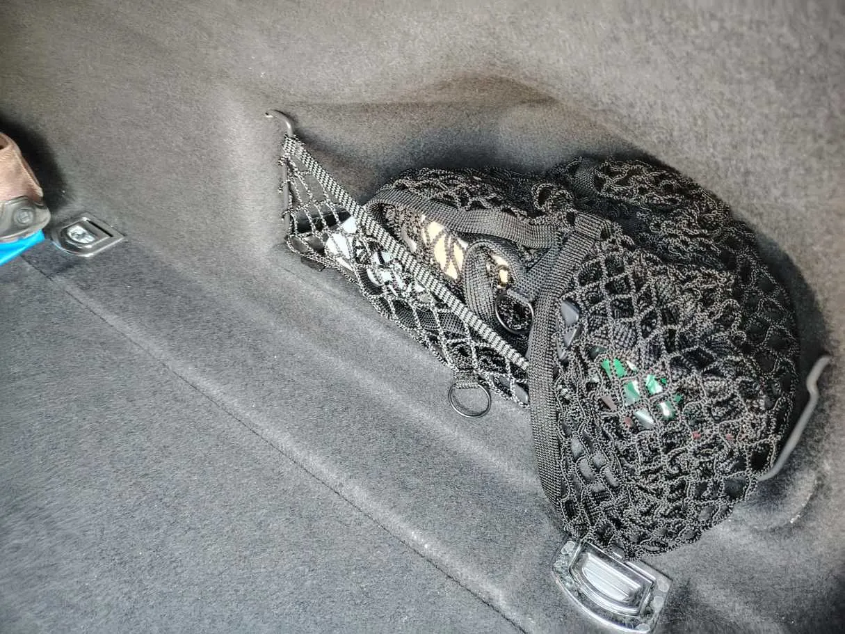Car image 43