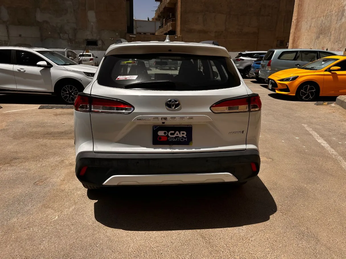 Car image 6