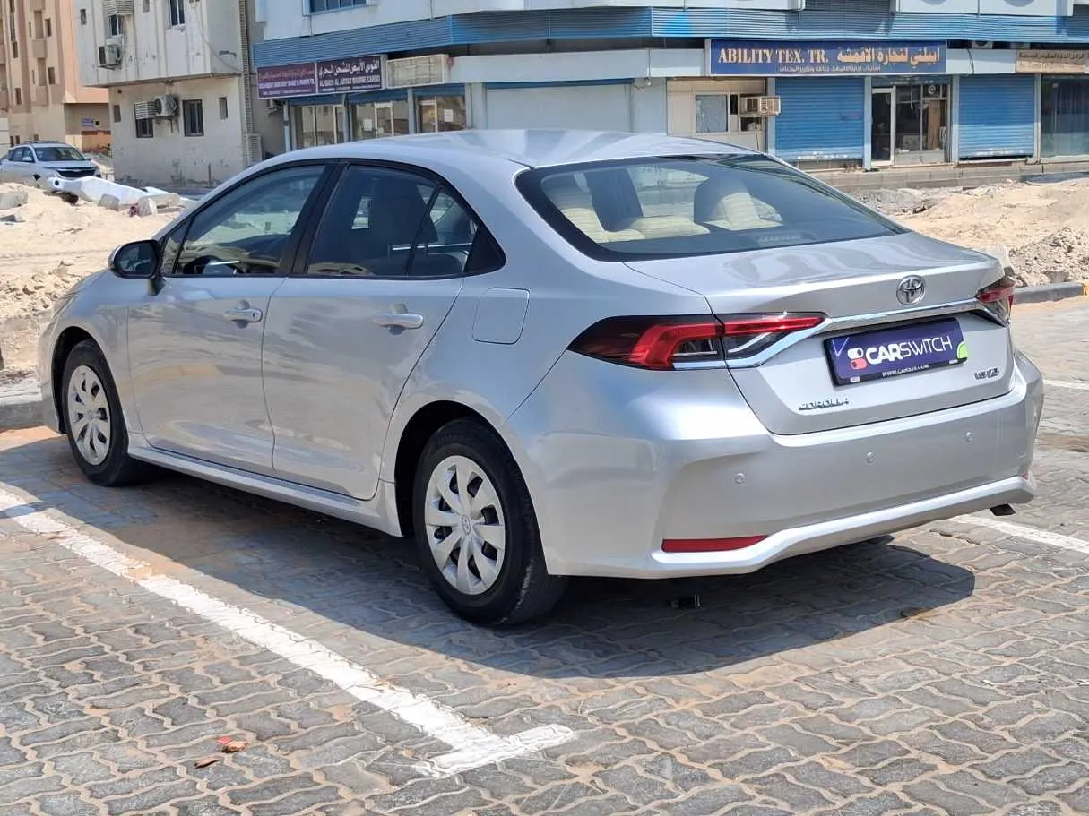 Car image 7