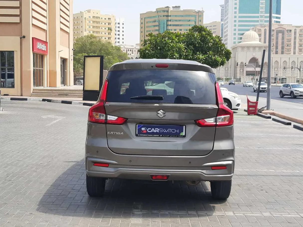 Car image 6