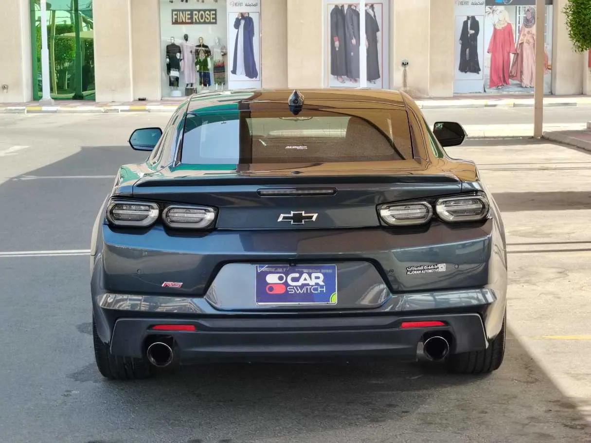 Car image 6