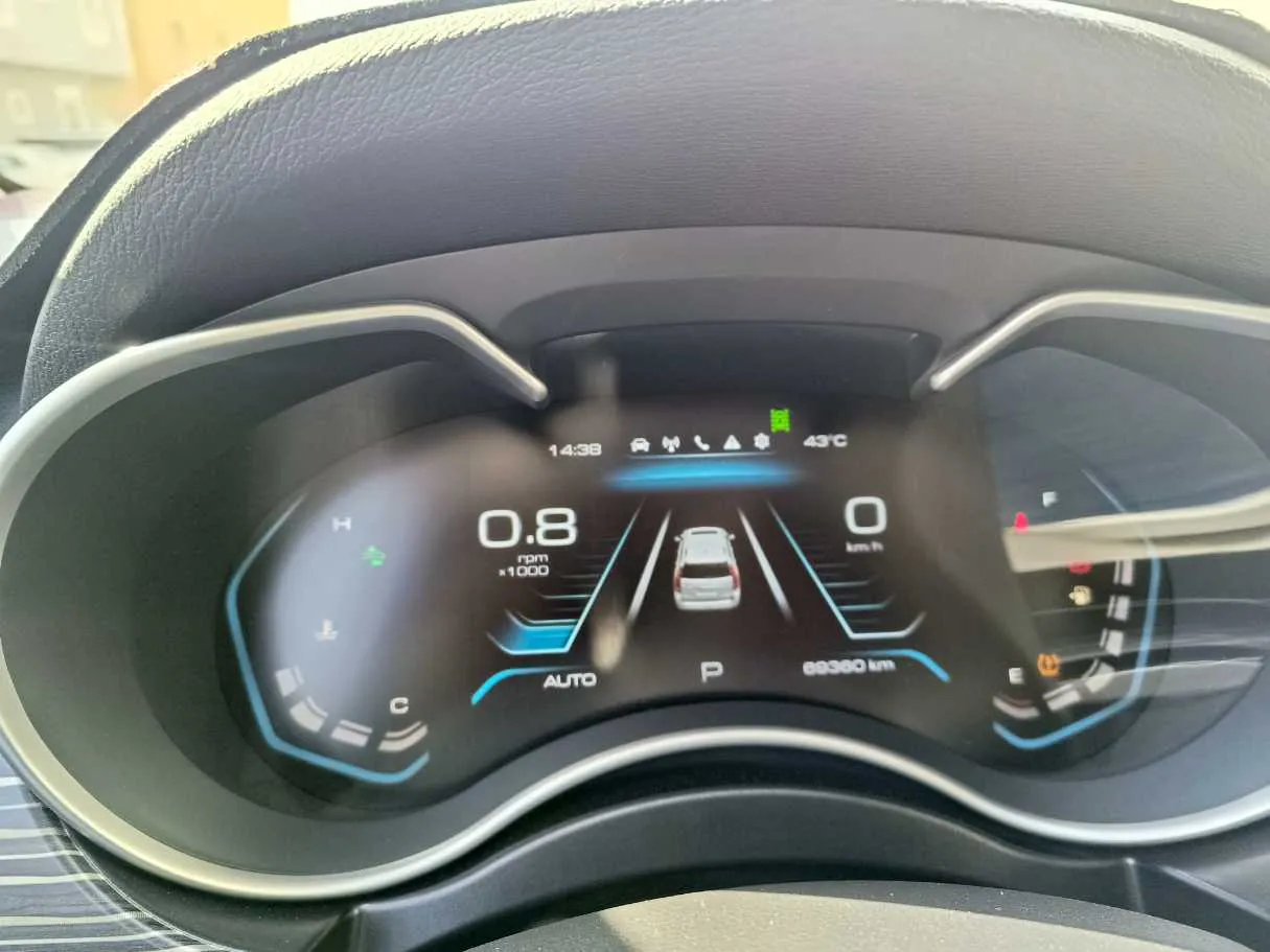 Car image 29