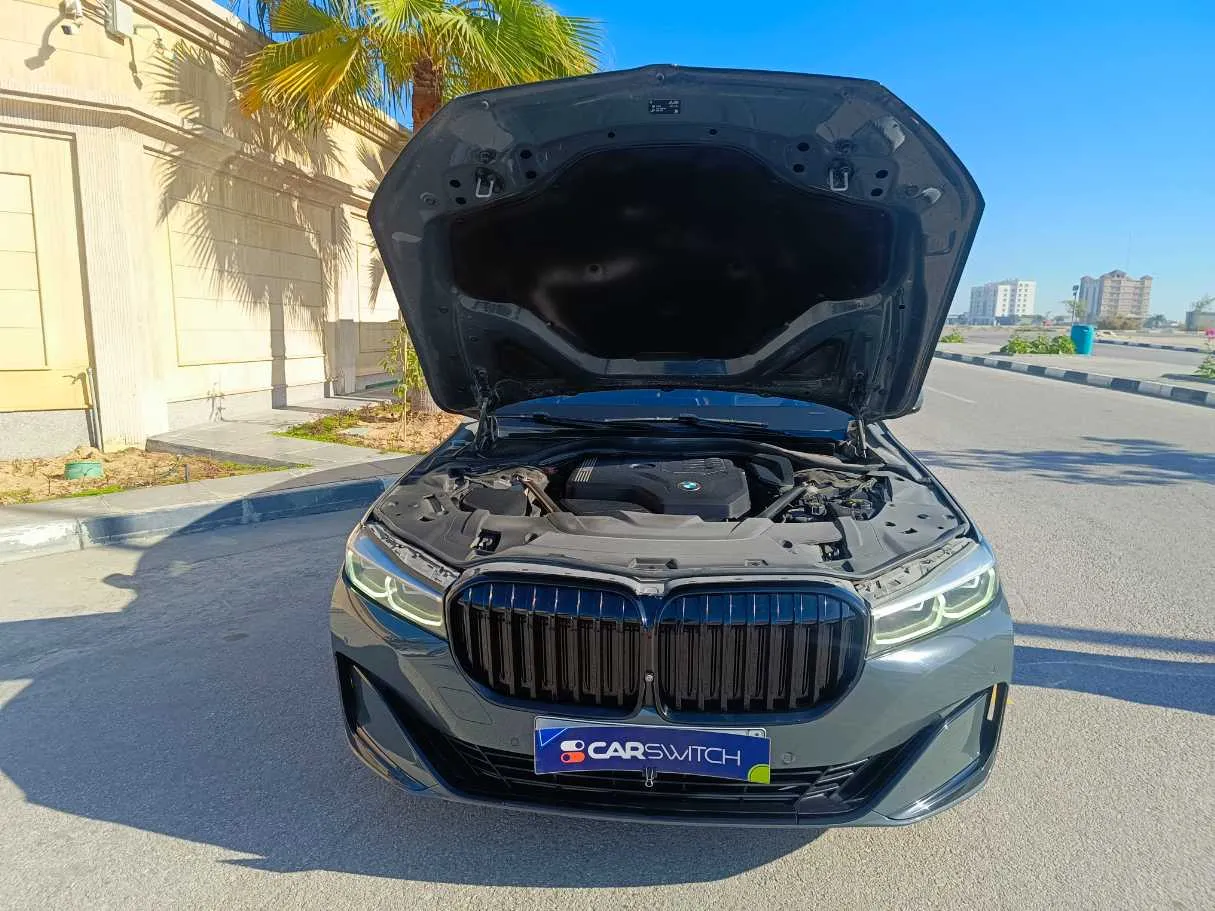 Car image 36