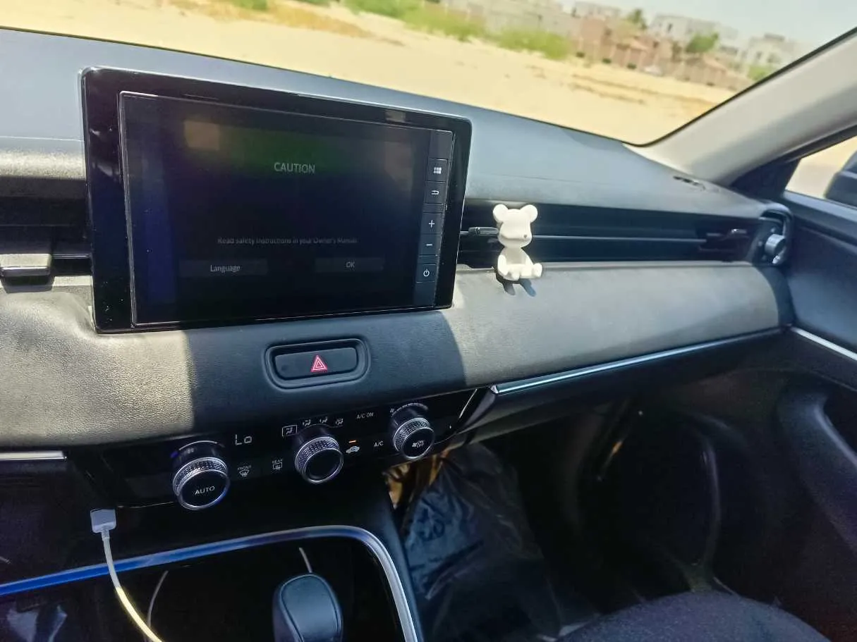 Car image 22