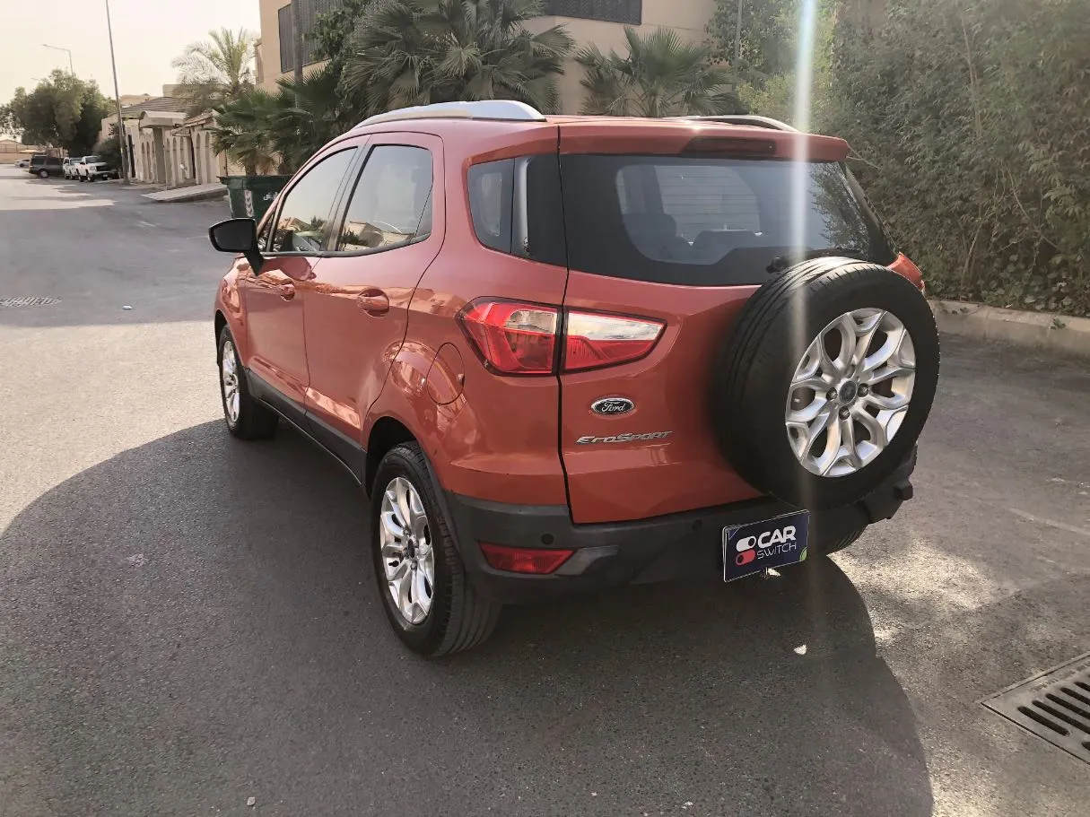 Car image 7