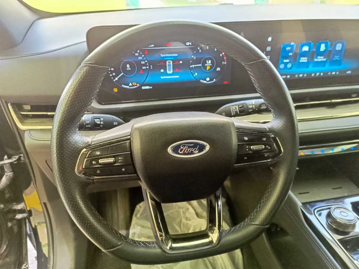 Car image 22