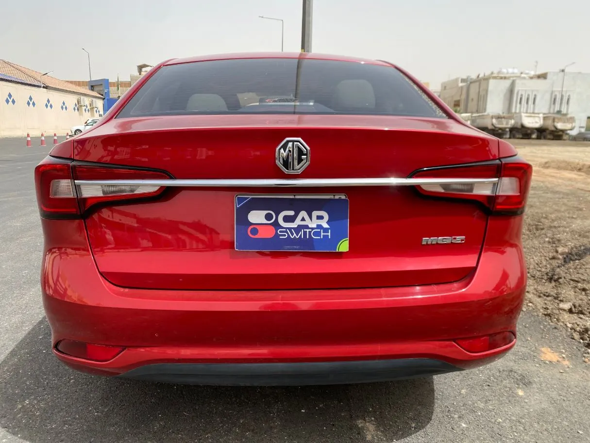 Car image 6