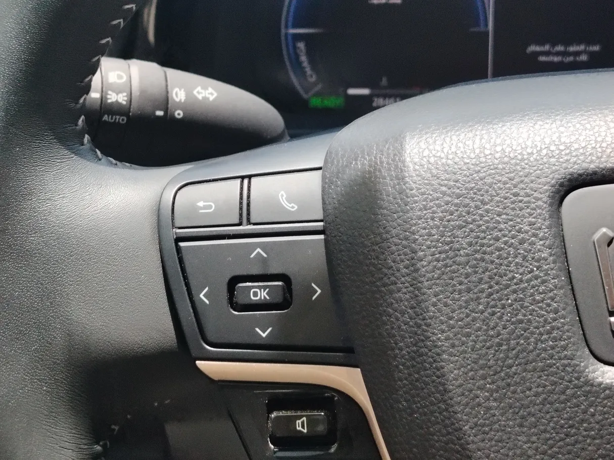 Car image 28