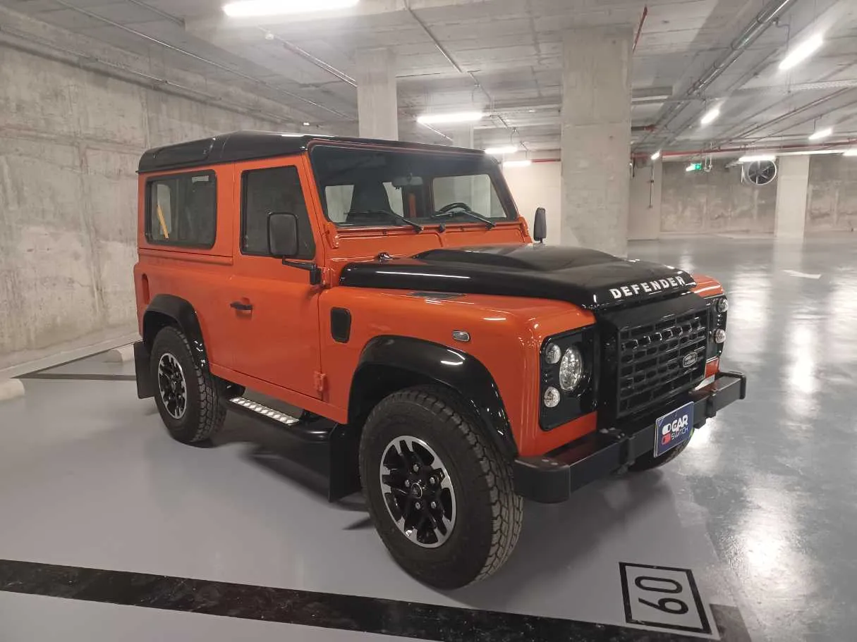 Car image 3