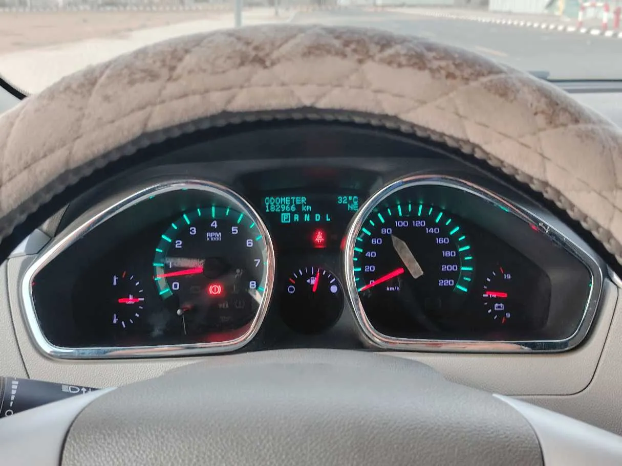 Car image 22