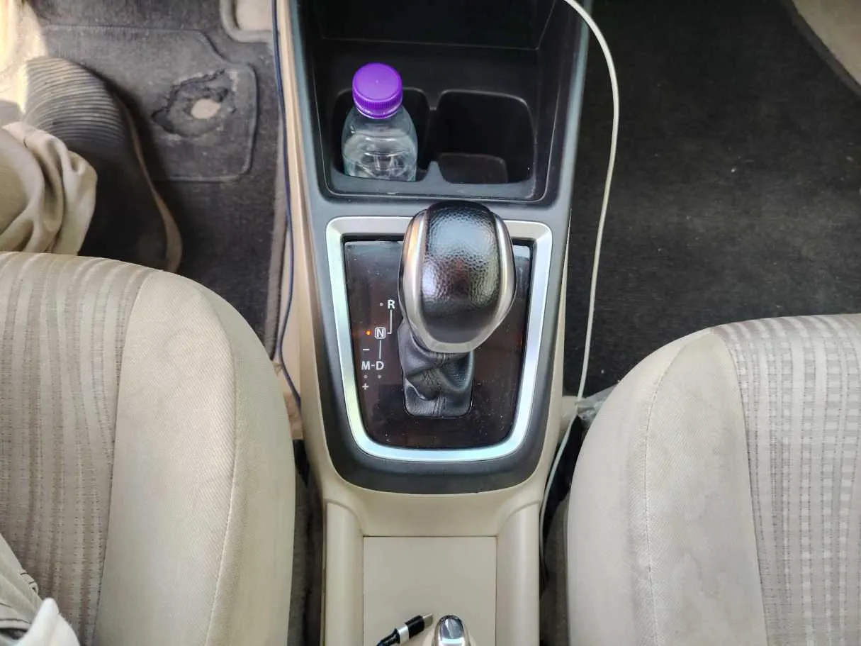 Car image 21
