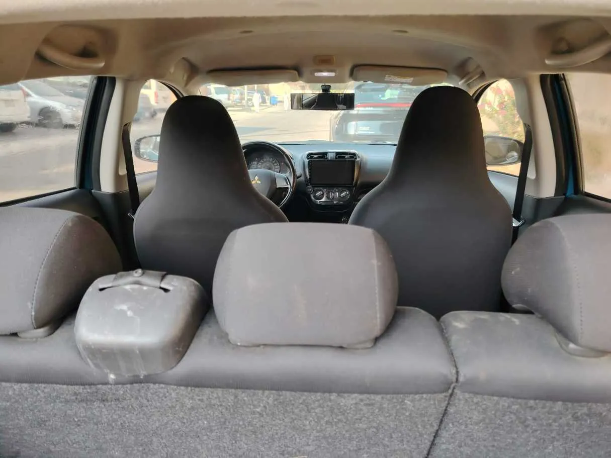 Car image 28