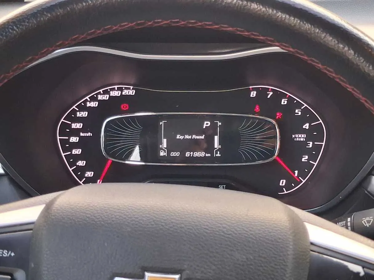 Car image 17
