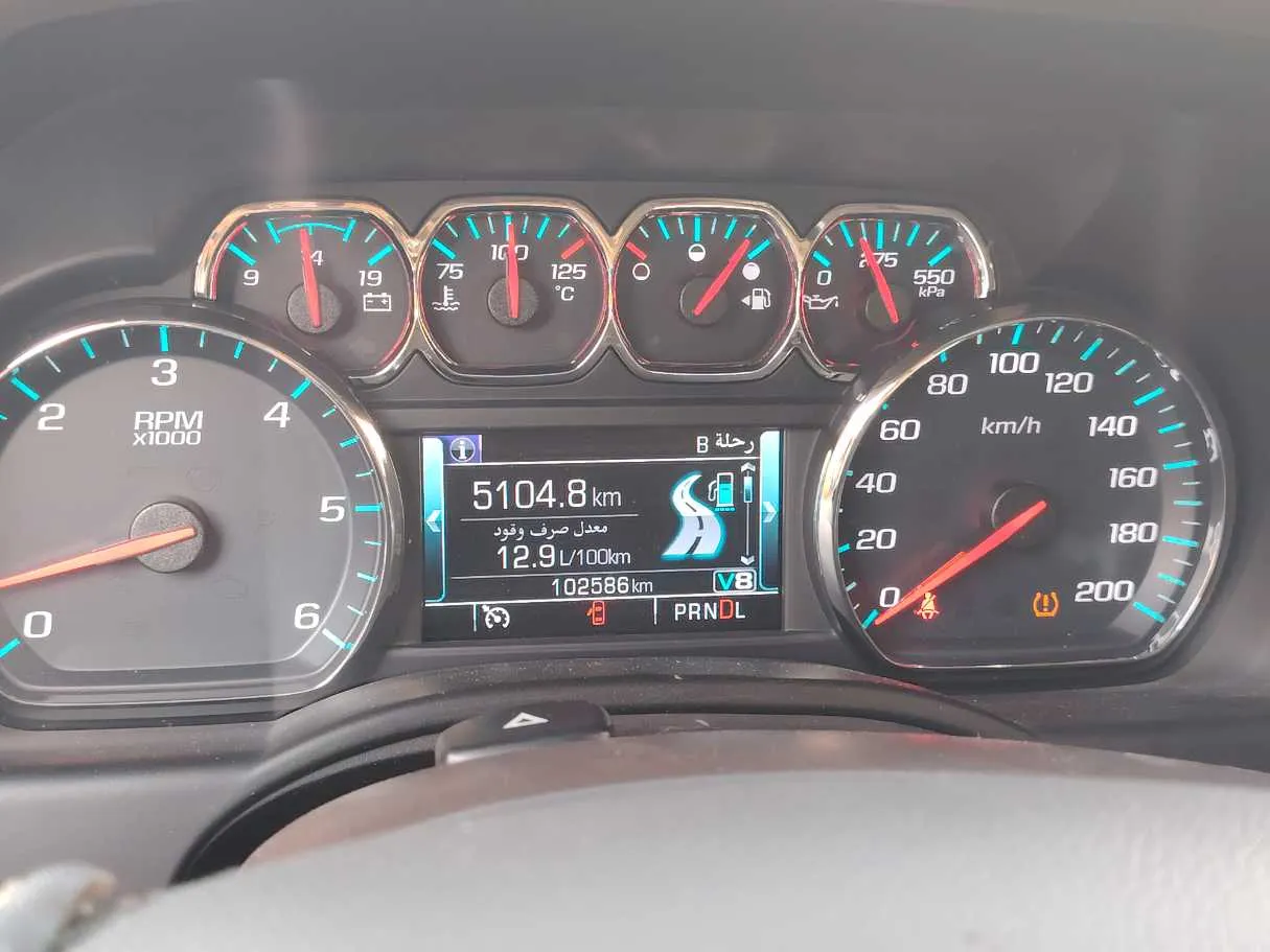 Car image 24