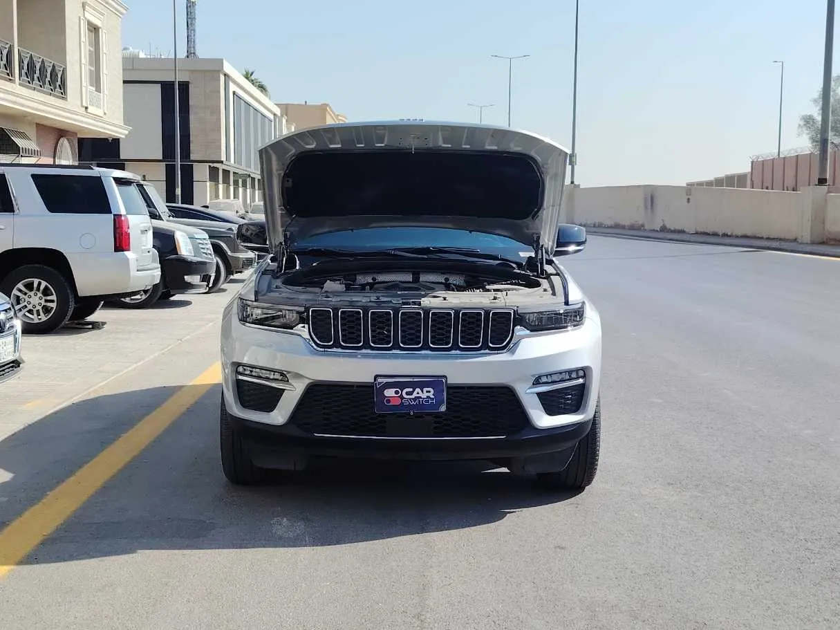 Car image 31