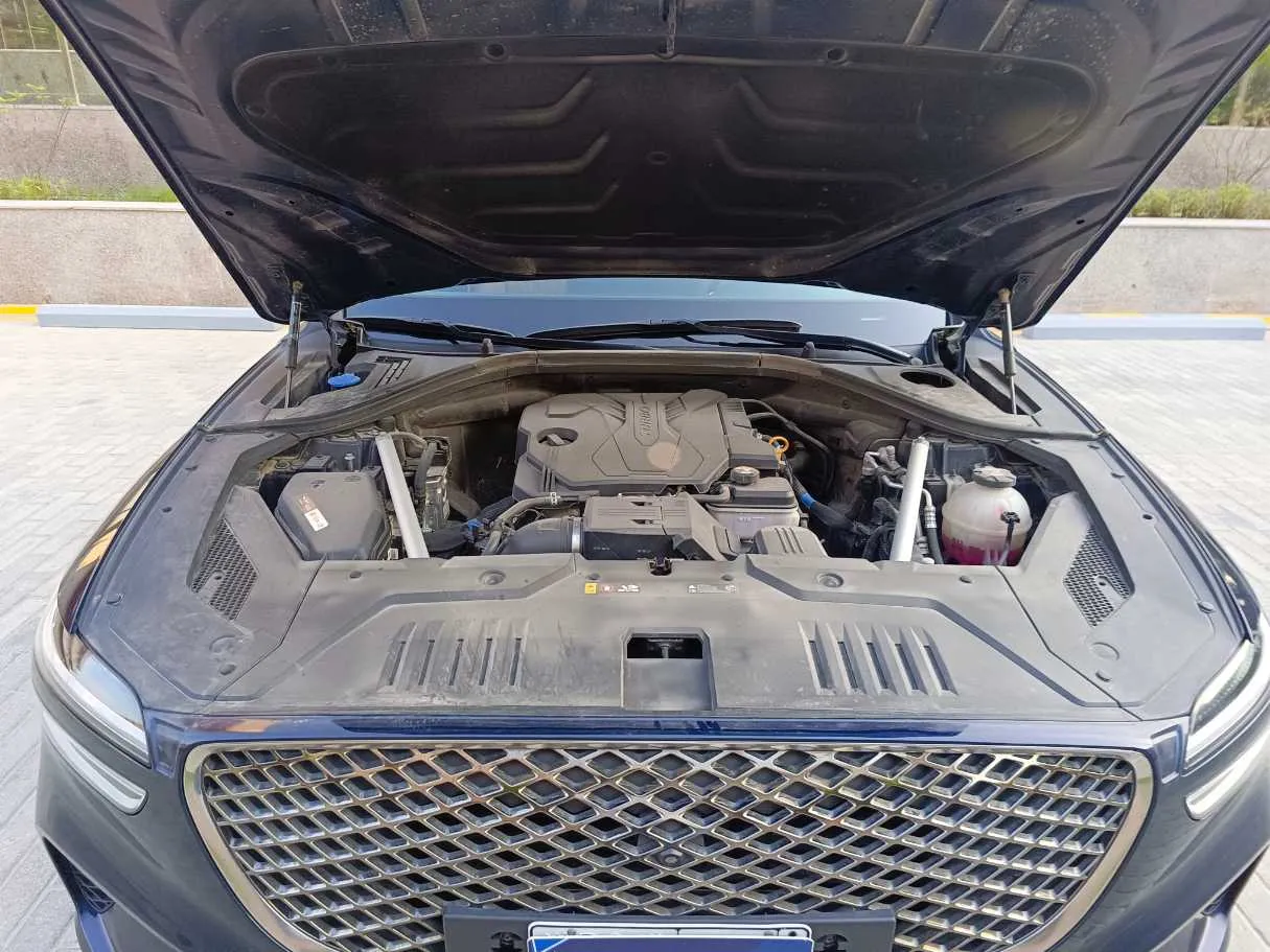 Car image 37
