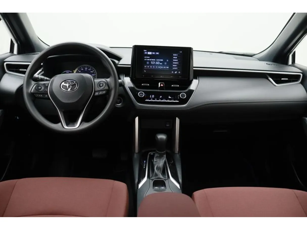 Car image 14