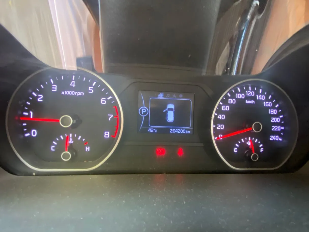 Car image 20